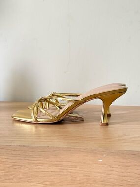 Gold Strappy Kitten Heel Sandals - Women's Dress Mules sz 38